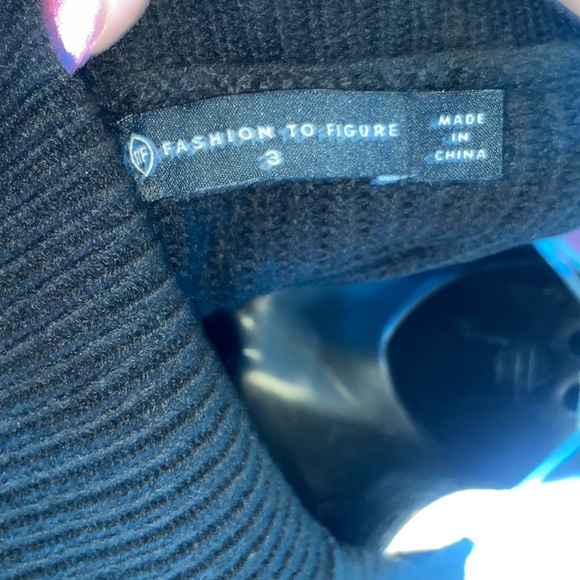 FTF Off the Shoulder Sweater - Picture 6 of 8